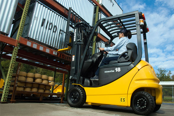 Electric Forklifts Rentals In Nj Ny Pa C C Lift Truck